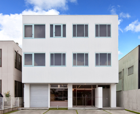 岡山のネイティブ同居型シェアハウス「Learn by Doing」